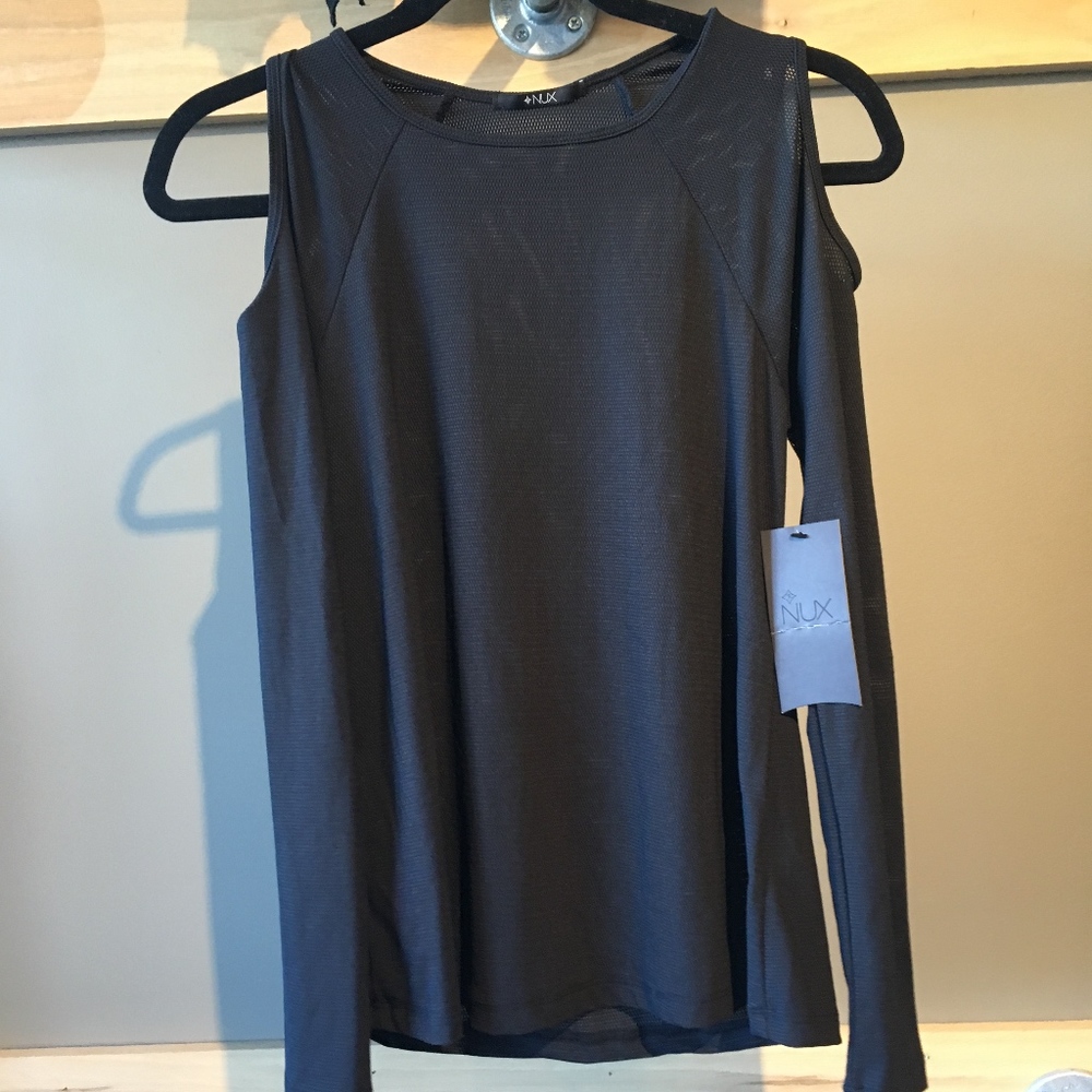 Nux Keaton Cold Shoulder